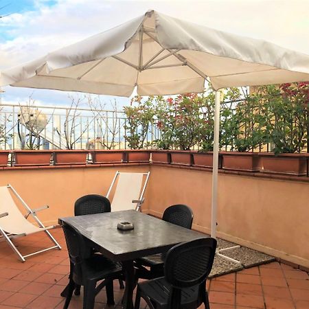 Case Vacanze " Il Duomo" Napoli エクステリア 写真